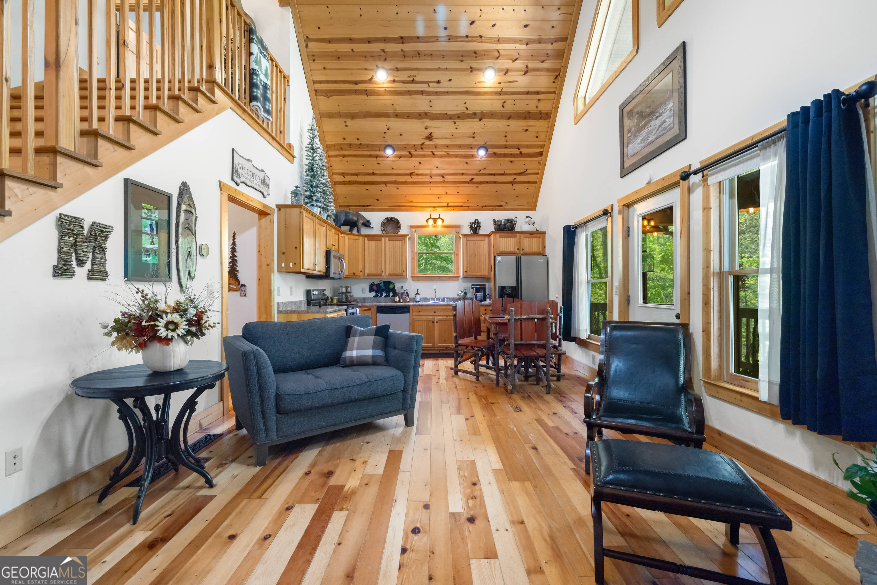 169 Wildwood CT