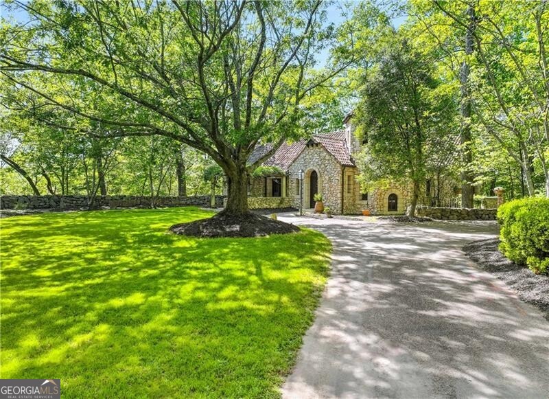 2100 West Wesley RD
