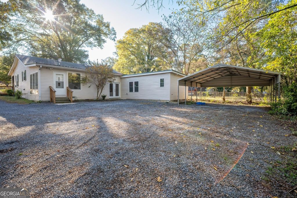 Photo of 2710 Maple Road SE, Rome, GA 30161 (MLS # 10701639)
