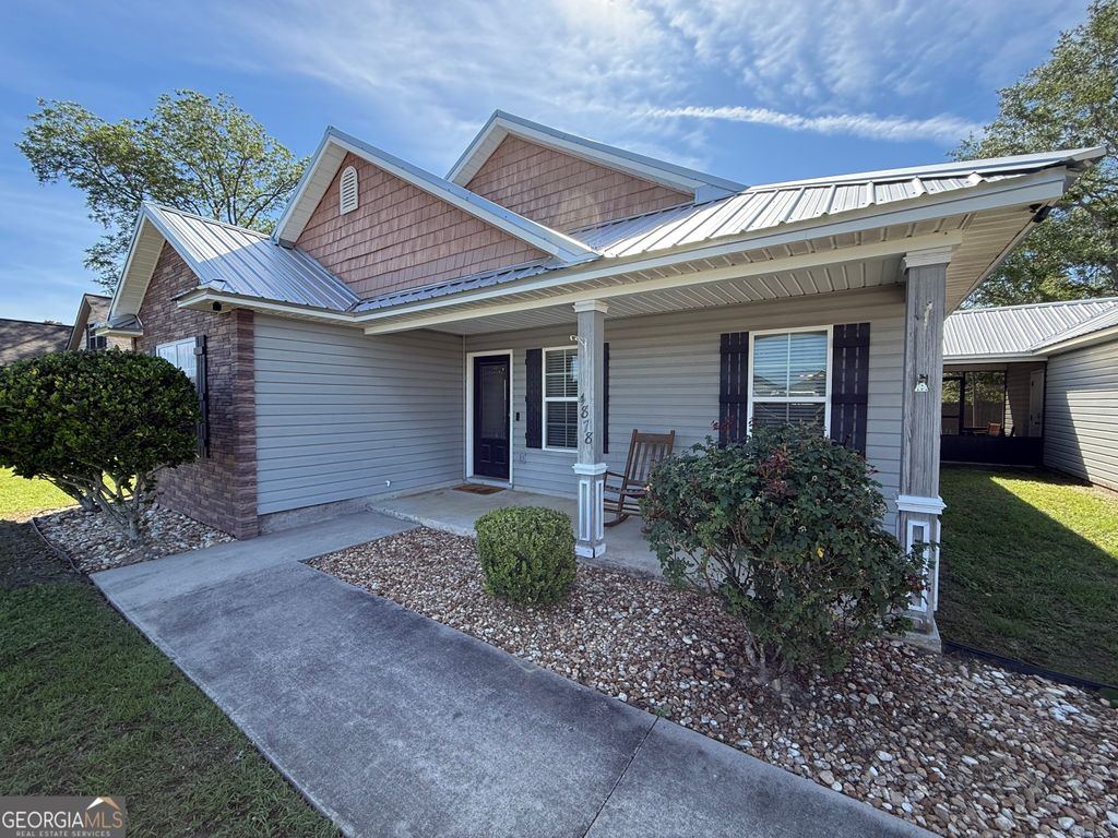 Photo of 4878 Stonewall Circle, Valdosta, GA 31605 (MLS # 10766057)