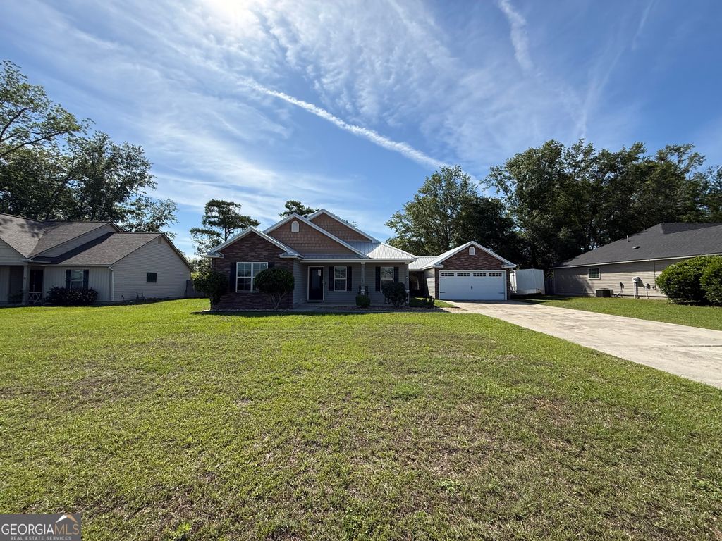 Photo of 4878 Stonewall Circle, Valdosta, GA 31605 (MLS # 10766057)