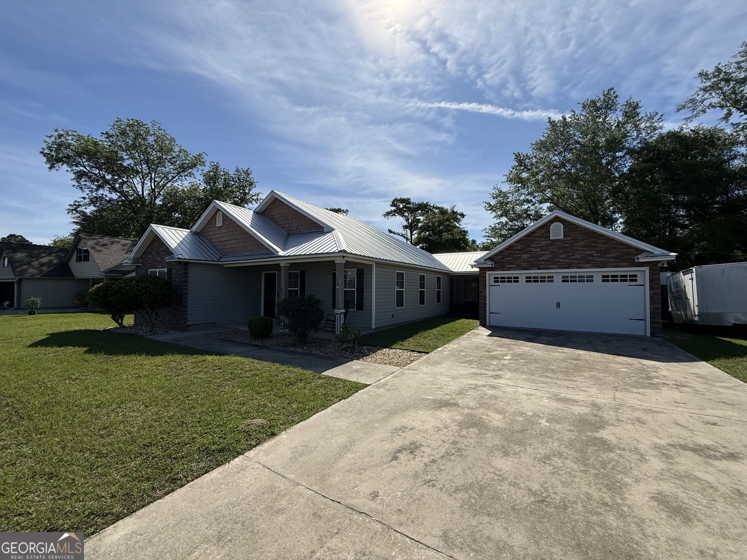 4878 Stonewall CIR