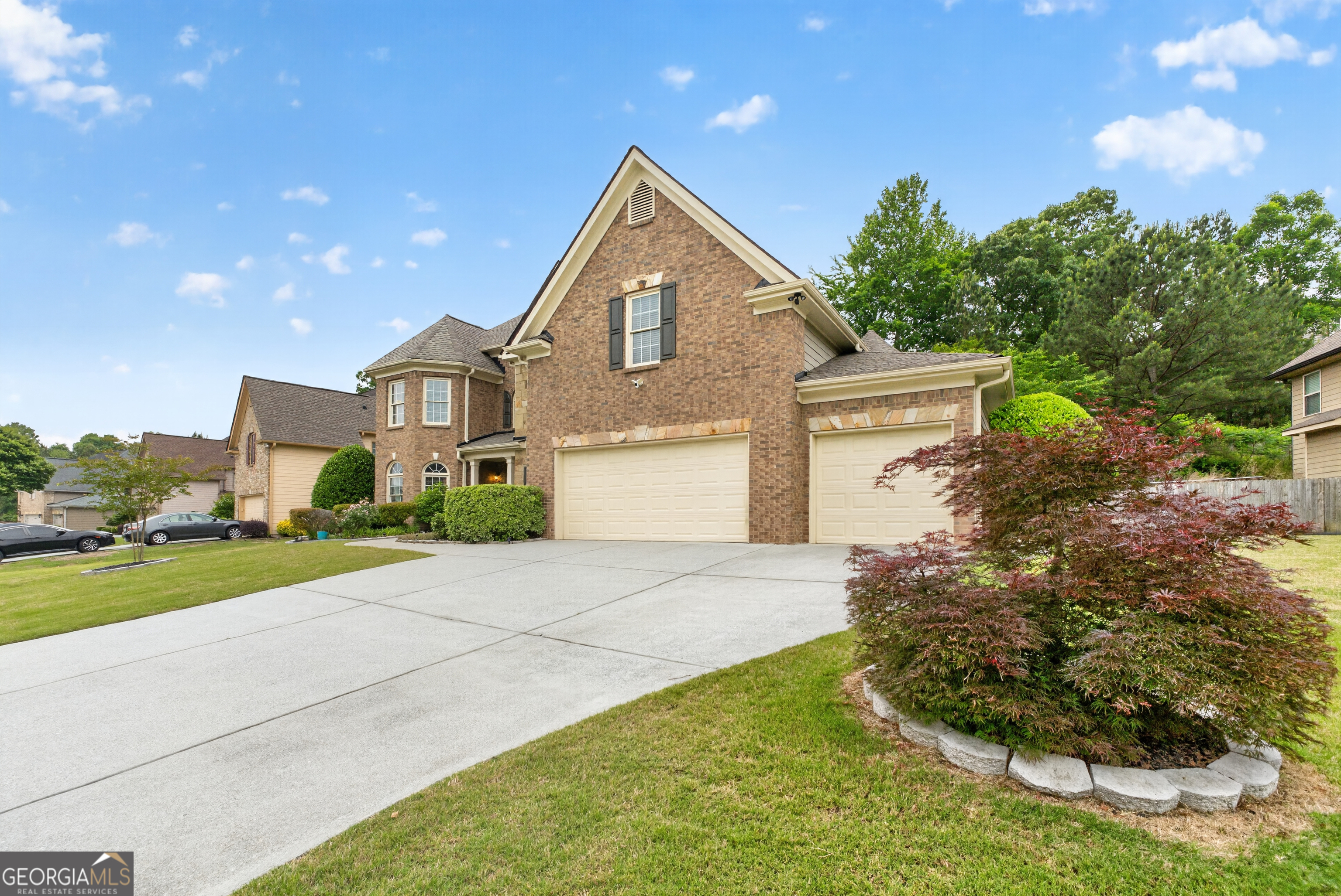 1758 Great Shoals CIR