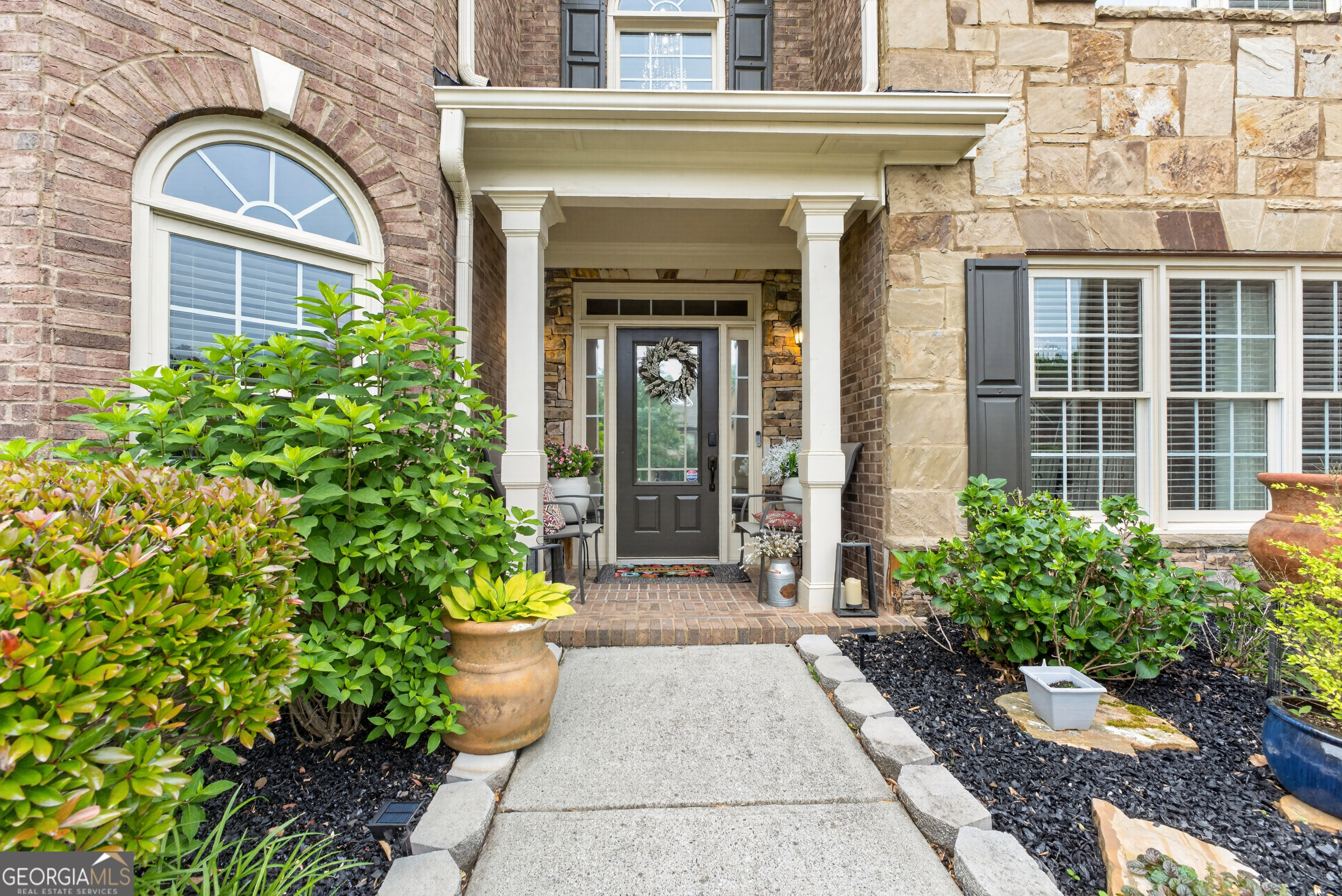 1758 Great Shoals CIR