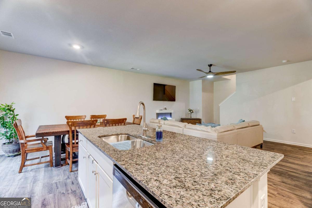 Mountain Park - Residential