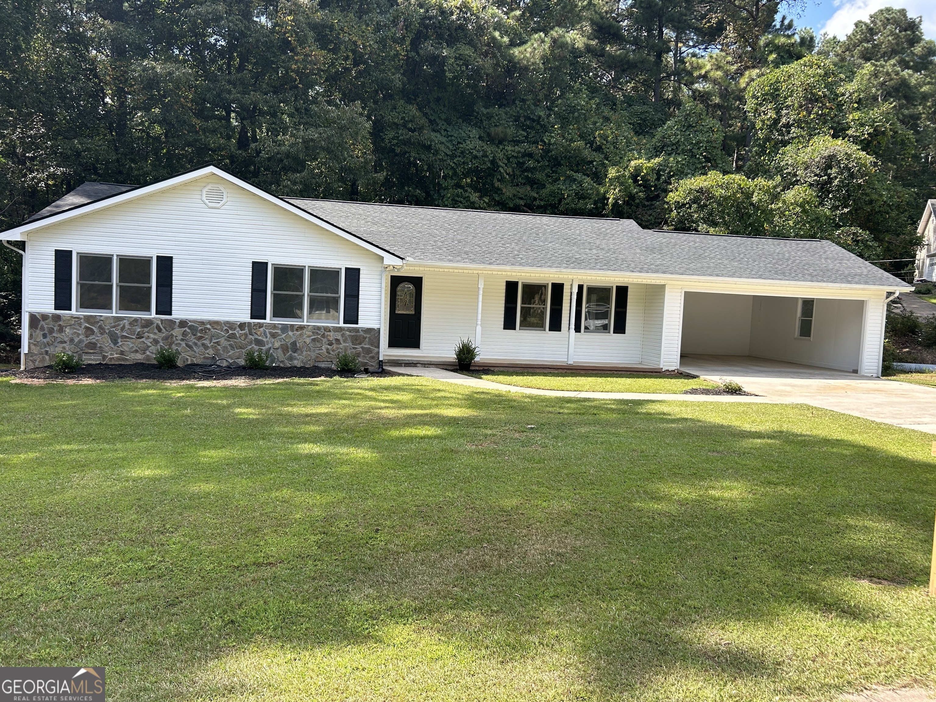 Welcome to 126 Covered Bridge Rd in Bremen, GA! This beautifully updated home offers modern comfort with a touch of charm. Featuring a brand-new roof, HVAC system, and back deck, it's move-in ready from top to bottom. Inside, you'll find new flooring throughout and a kitchen outfitted with sleek stainless steel appliances. Sitting on .64 acres, this property gives you space to spread out while still being close to everything you need. Plus, it can be annexed into the Bremen City limits if desired-giving you flexibility and options for the future. This home blends fresh updates with a fantastic location-don't miss it!
