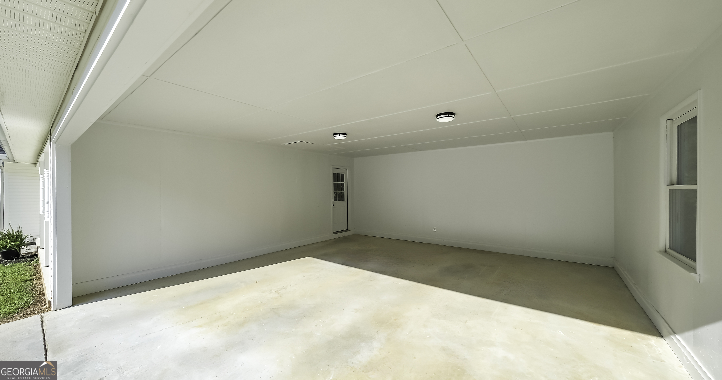 126 Covered Bridge RD