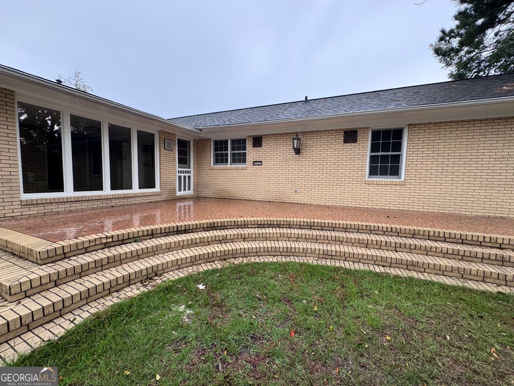 Photo of 2401 W Elm Street, Wrightsville, GA 31096 (MLS # 10850648)