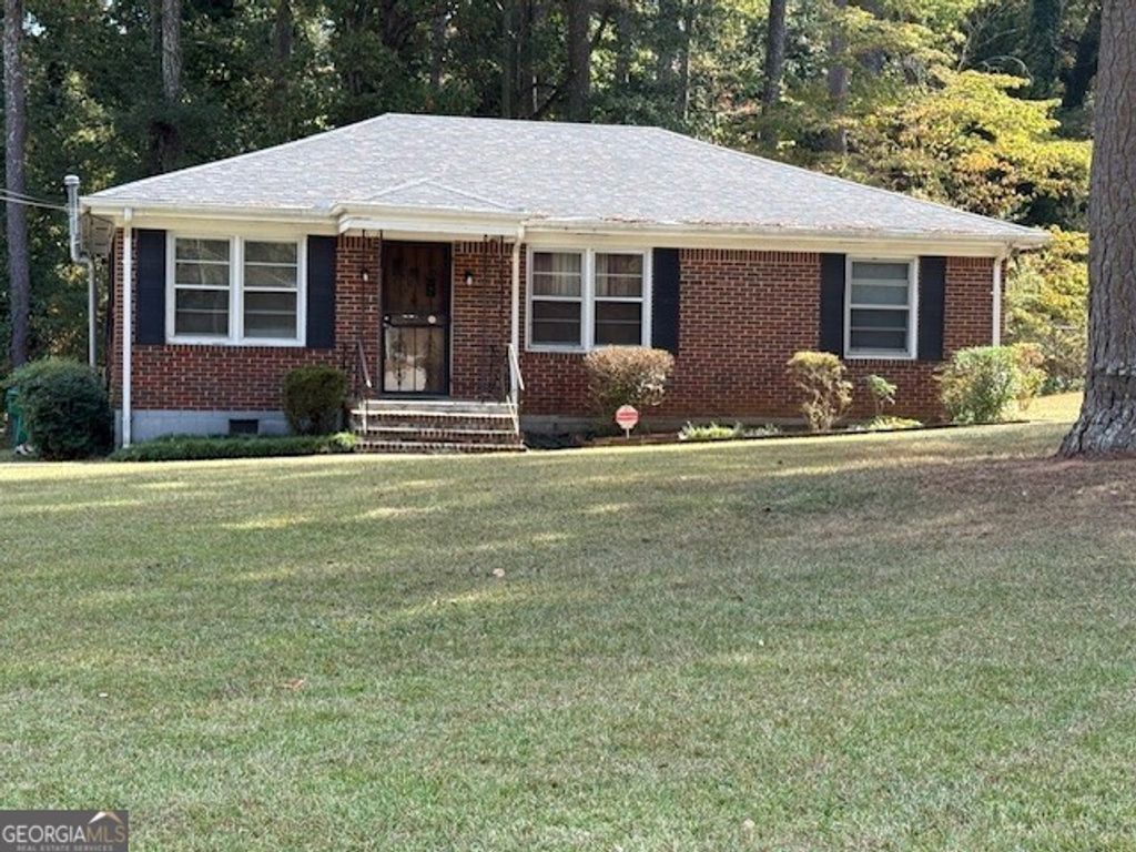 Photo of 1529 N Columbia Place, Decatur, GA 30032 (MLS # 10631950)