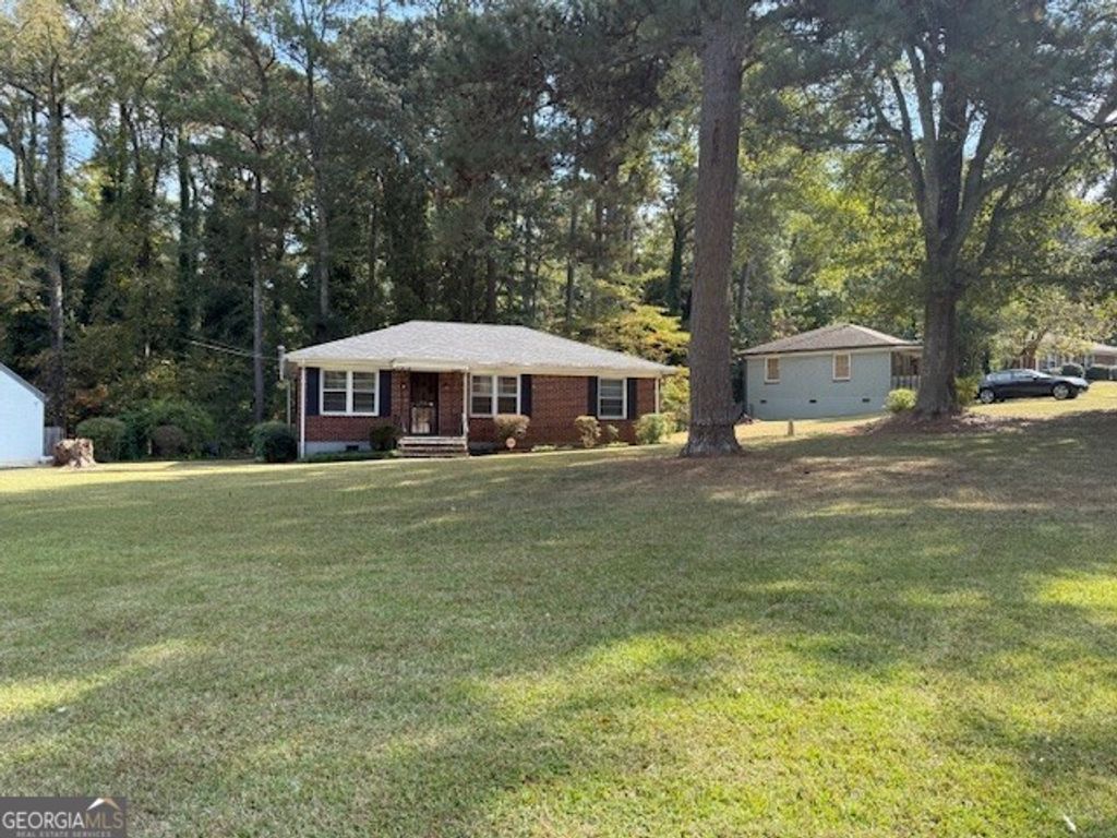 Photo of 1529 N Columbia Place, Decatur, GA 30032 (MLS # 10631950)