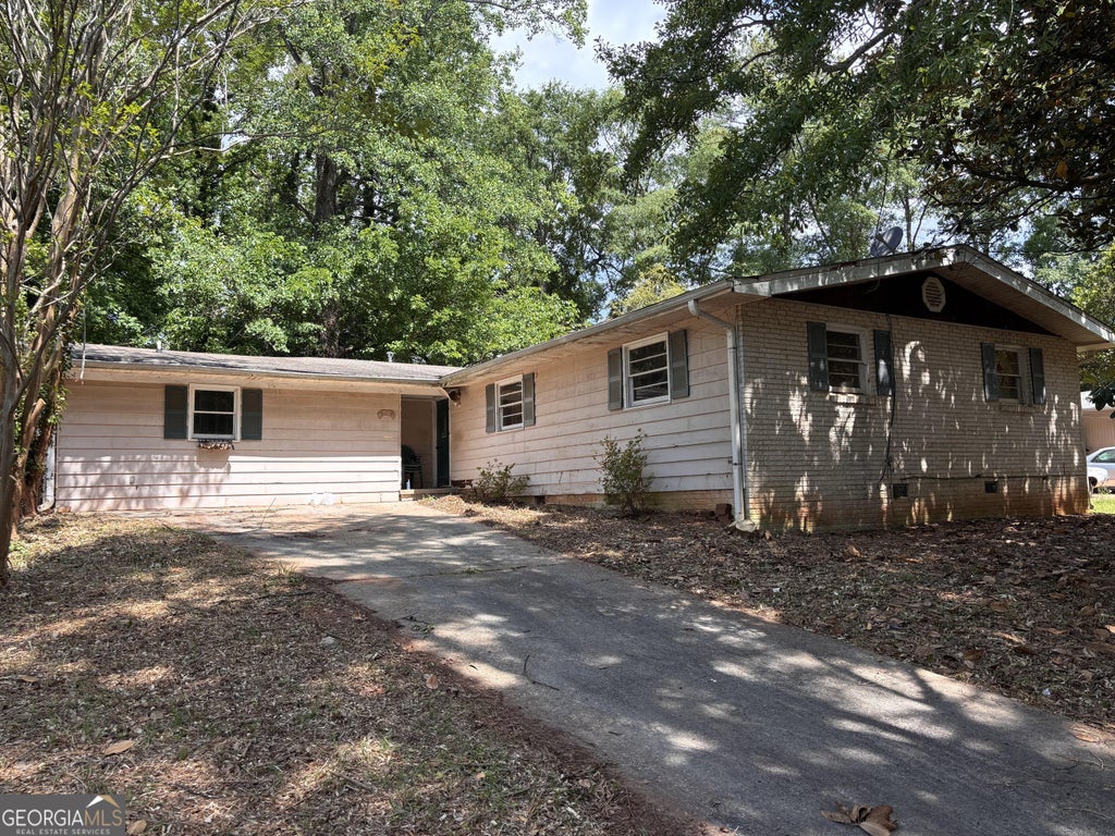 Photo of 1845 Delphine Drive, Decatur, GA 30032 (MLS # 10781045)