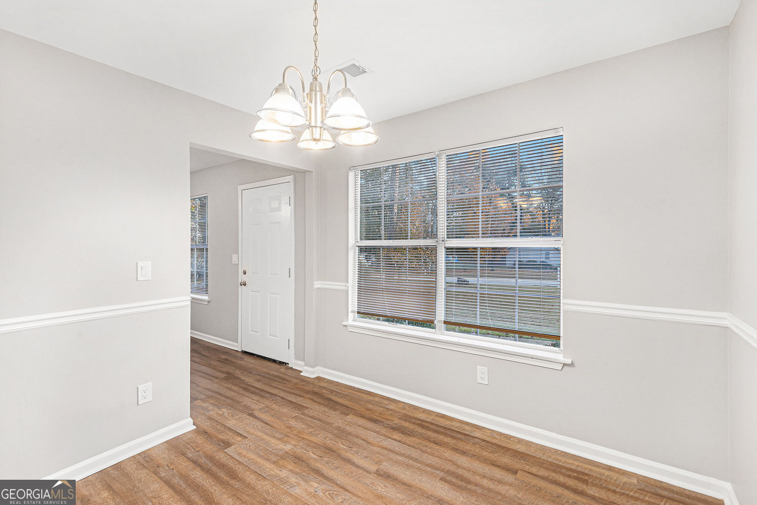 COUNTRY WALK -M154 - Residential