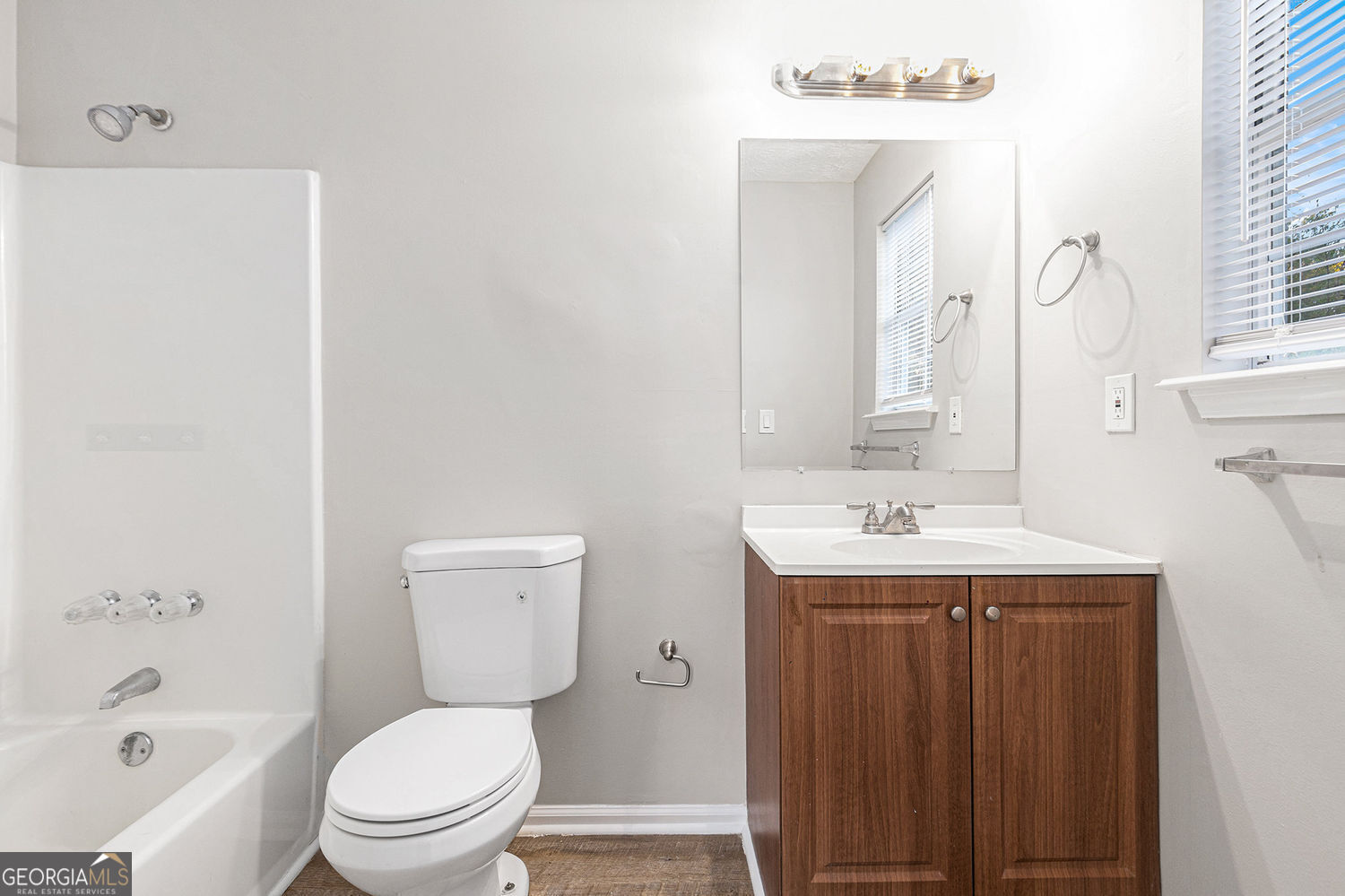 COUNTRY WALK -M154 - Residential