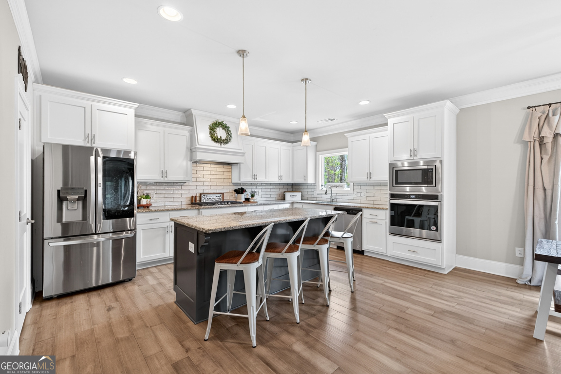 919 Rocky Springs DR