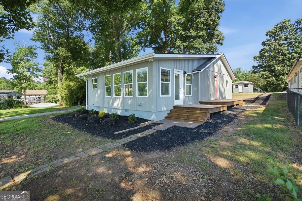 230 Arrow Point RD