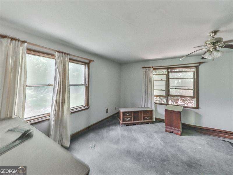 80 Riverbend CIR