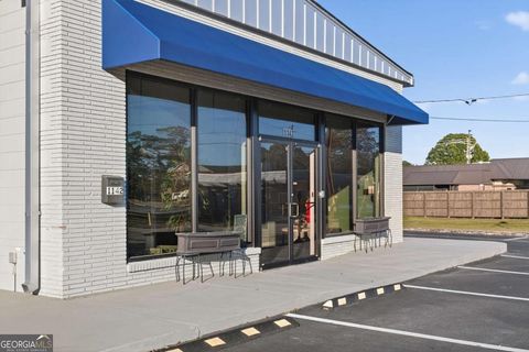 1142 Main ST Forest Park GA 30297