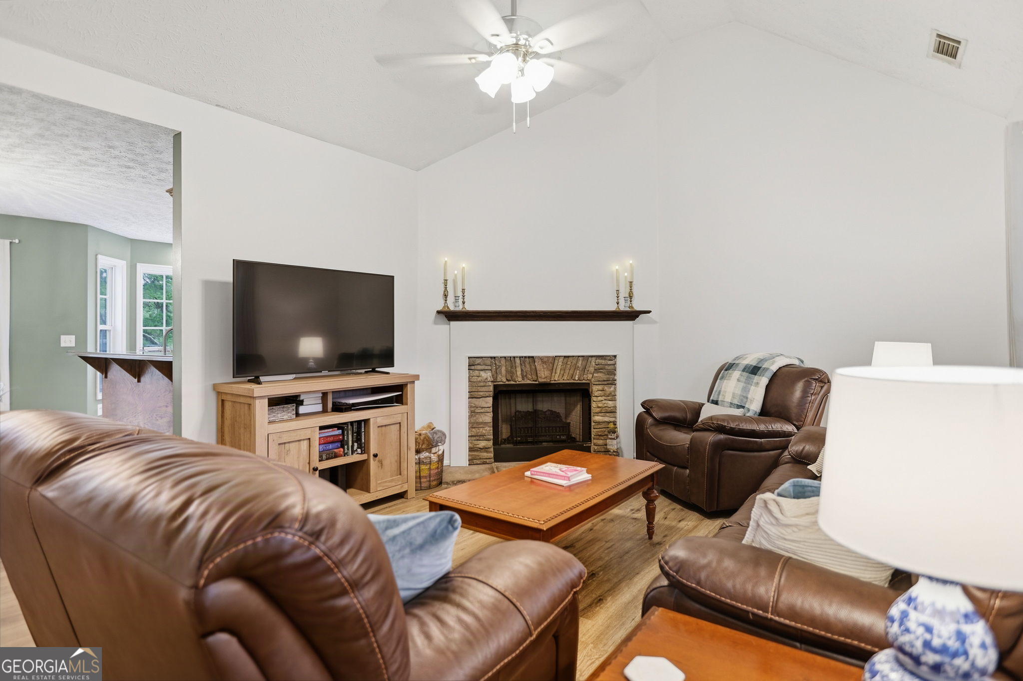 405 Turner RD