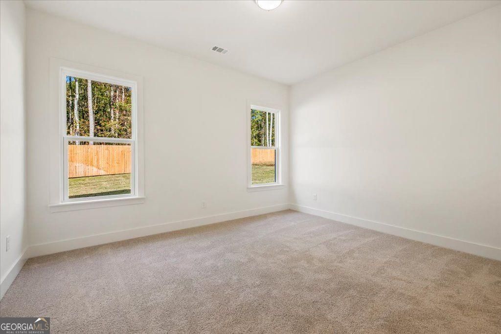 Gainesville, Georgia 30506, United States, 5 Bedrooms Bedrooms, ,5 BathroomsBathrooms,Residential,Active,222641