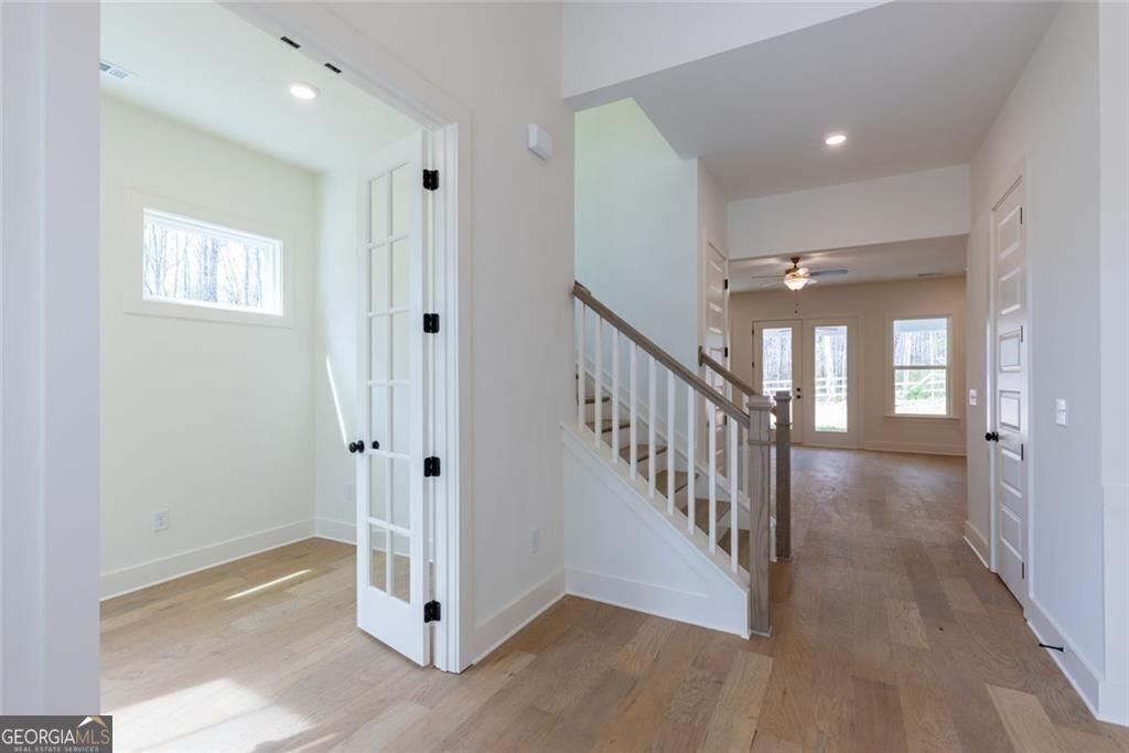 8330 Creekside Overlook DR