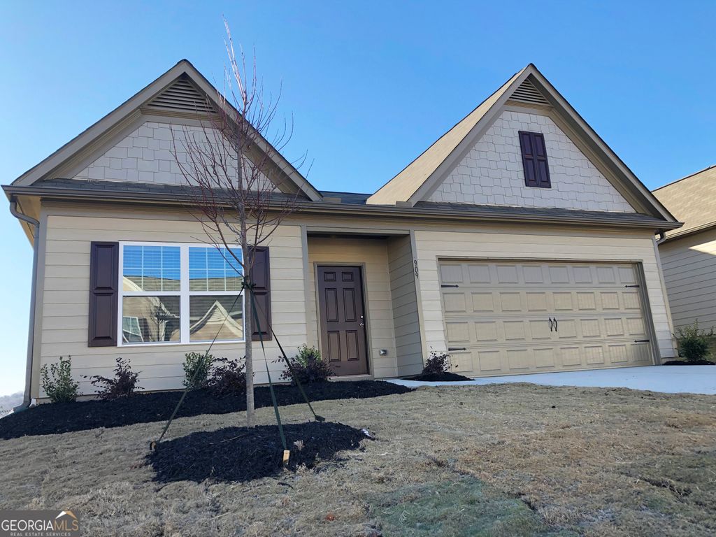 Photo of 909 Independence Avenue, Pendergrass, GA 30567 (MLS # 10716837)