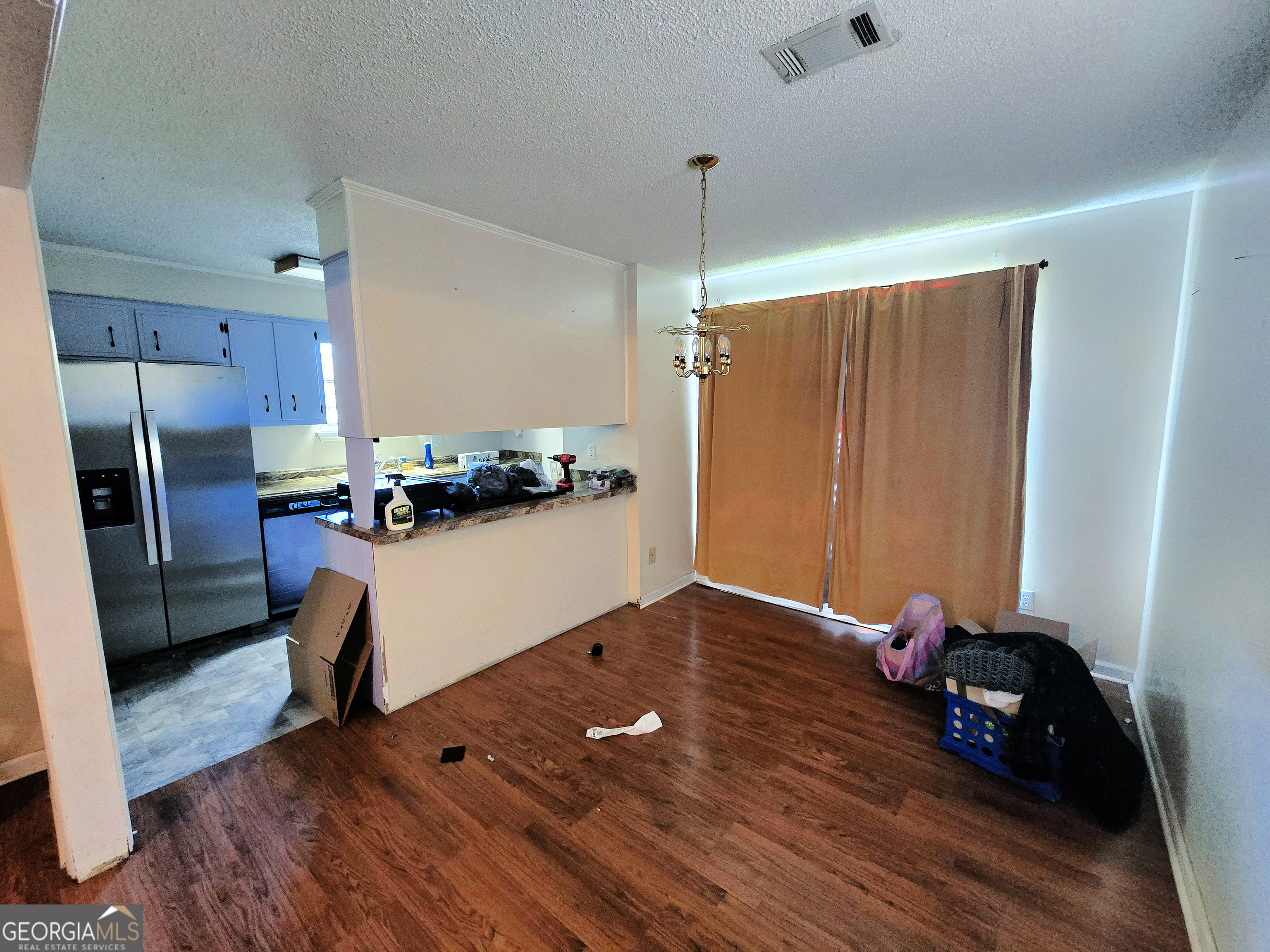 3611 Elliott BLVD