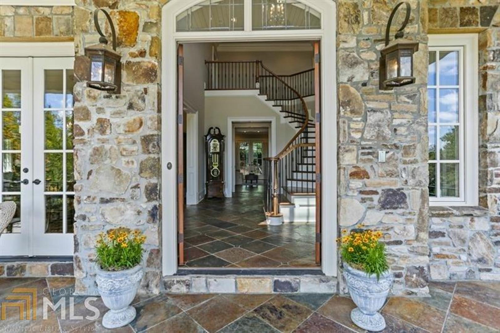 Rivercliff - Residential