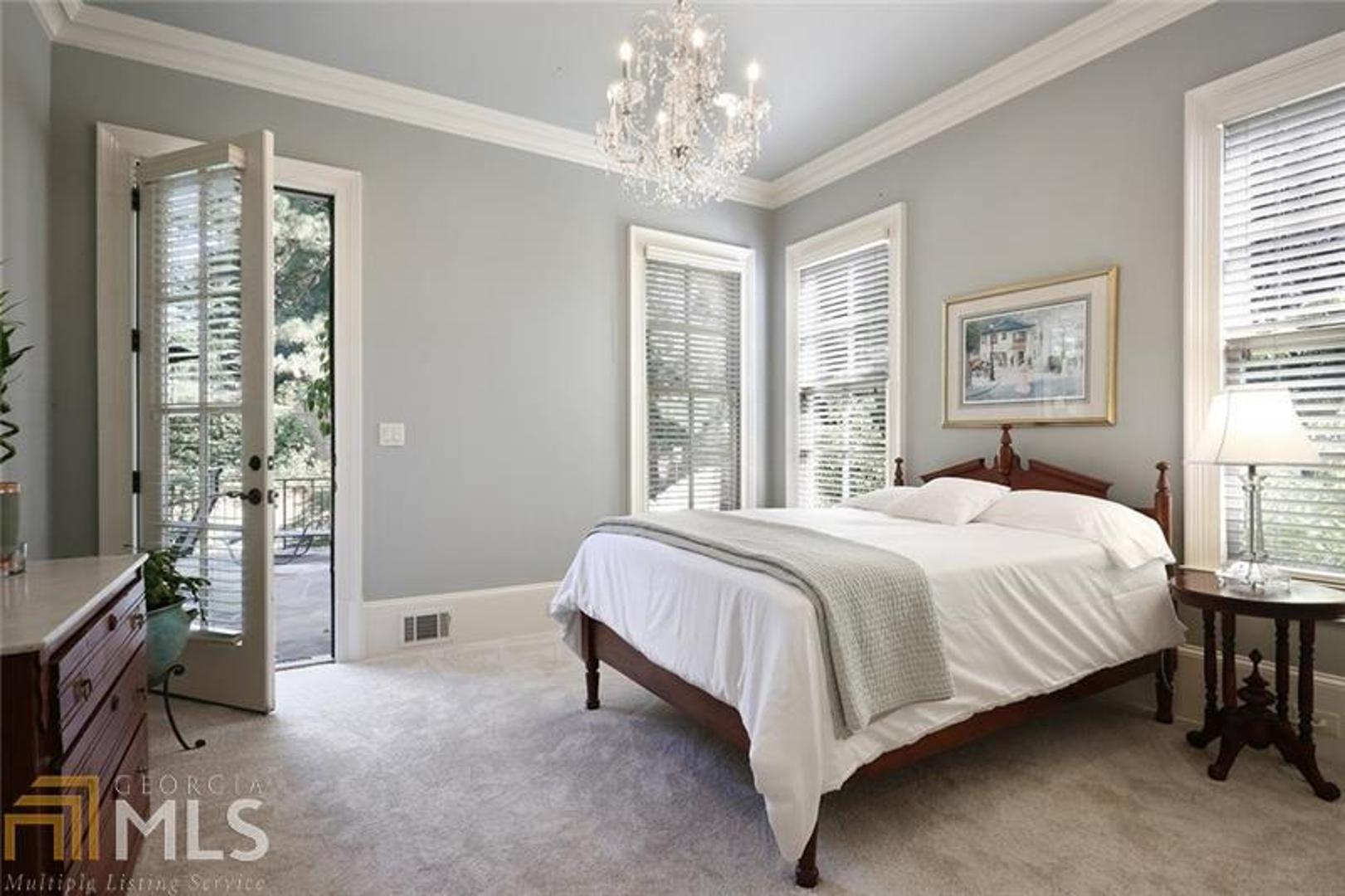 Rivercliff - Residential
