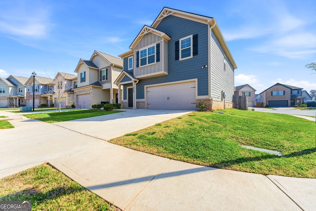 Photo of 11924 Brightside Parkway, Hampton, GA 30228 (MLS # 10722274)