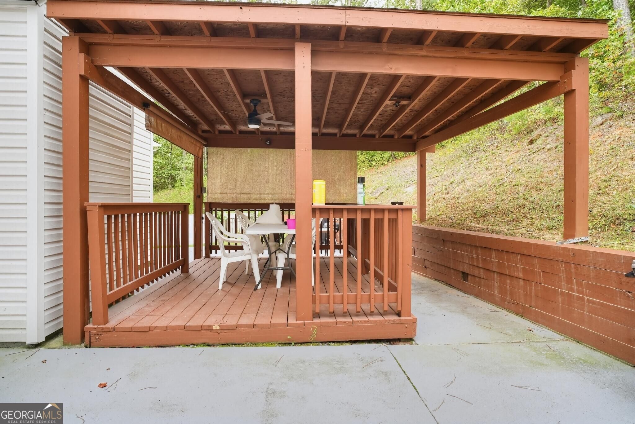 1971 Hillspring LN