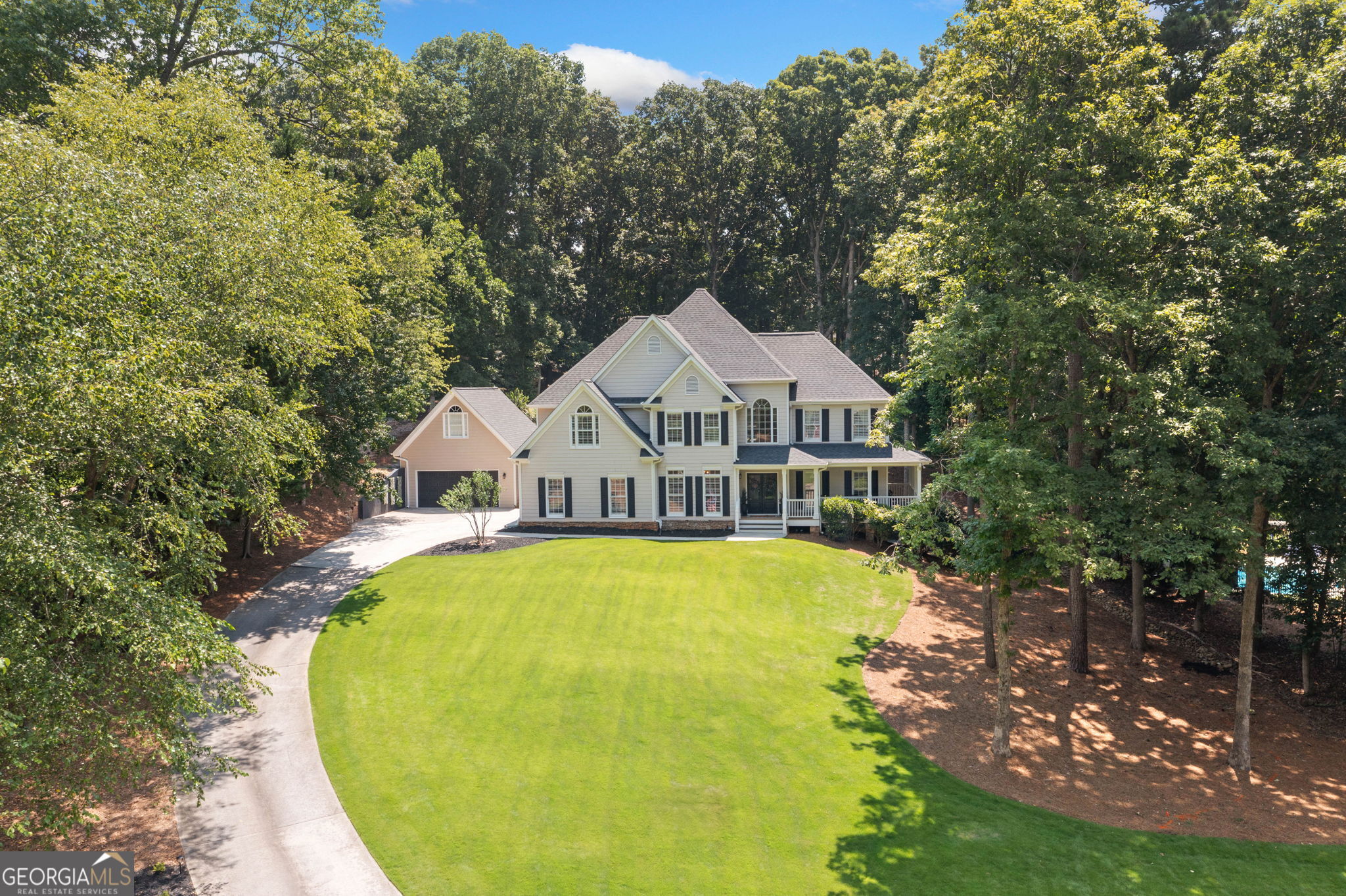 318 Windsor Falls DR