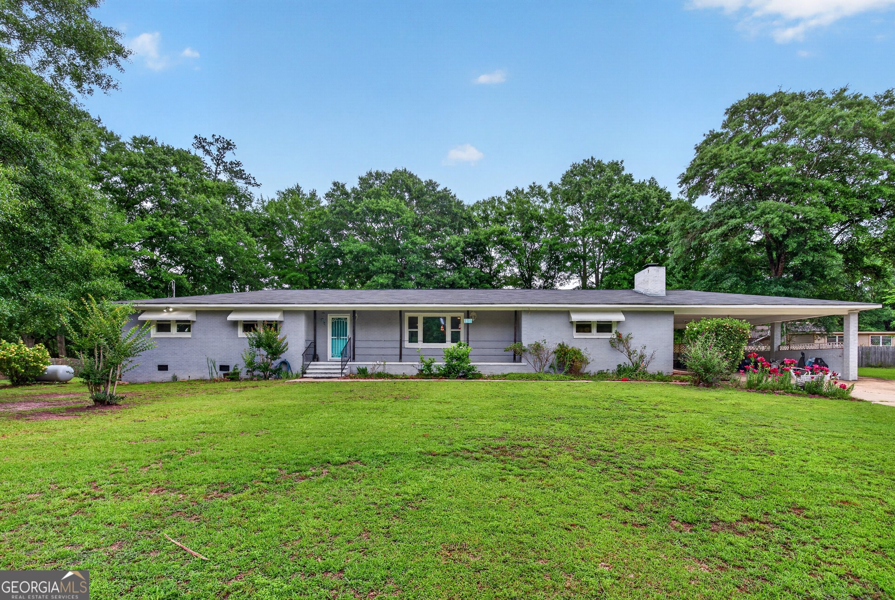 130 Forest LN