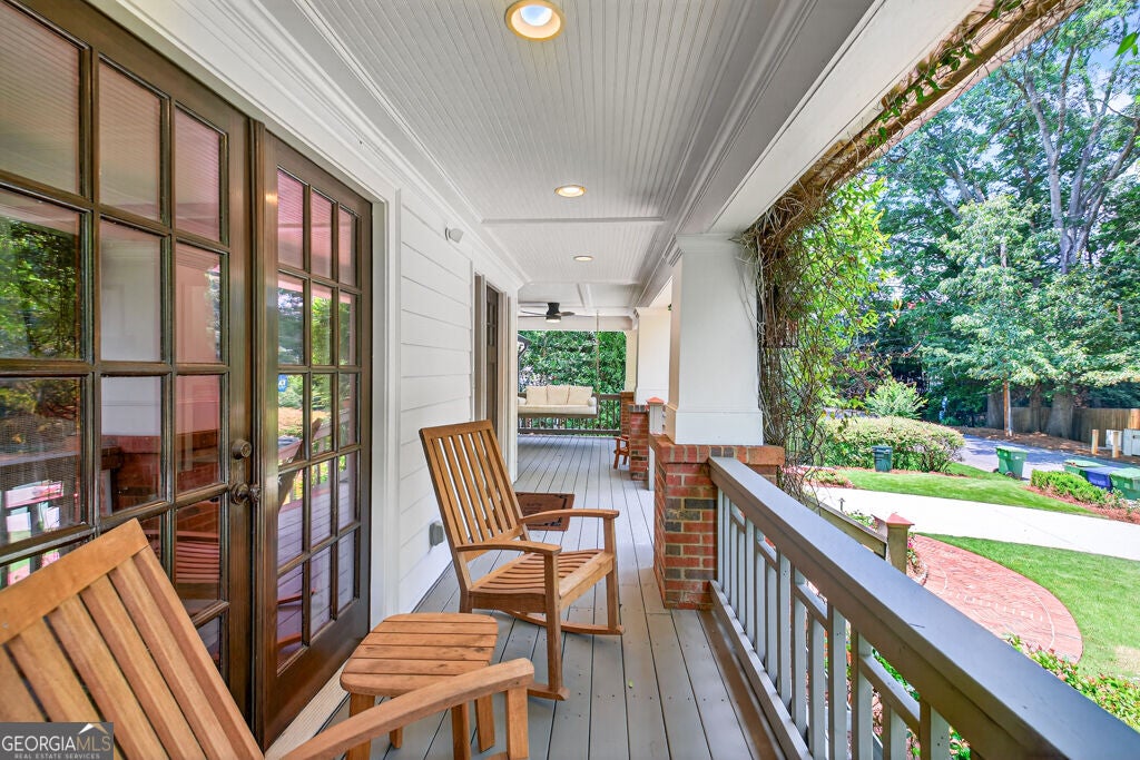 615 Burke RD NE