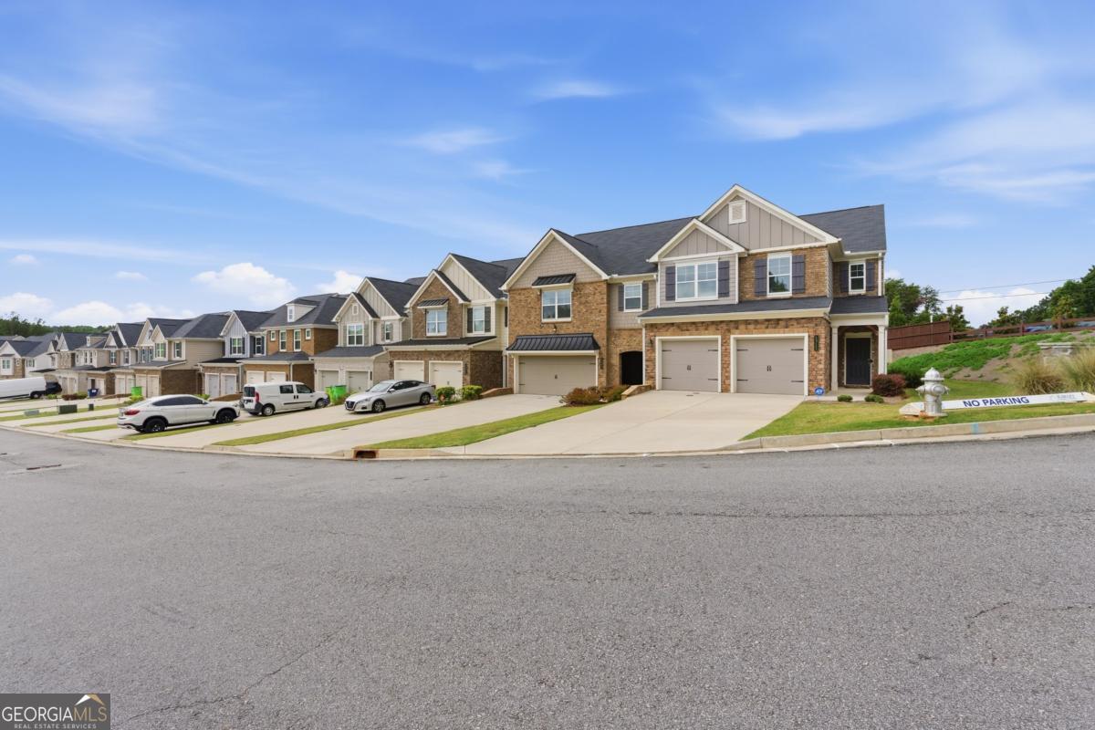 1311 Park Center CIR
