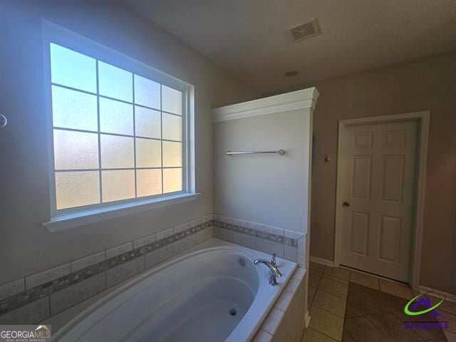 118 Dovecot DR