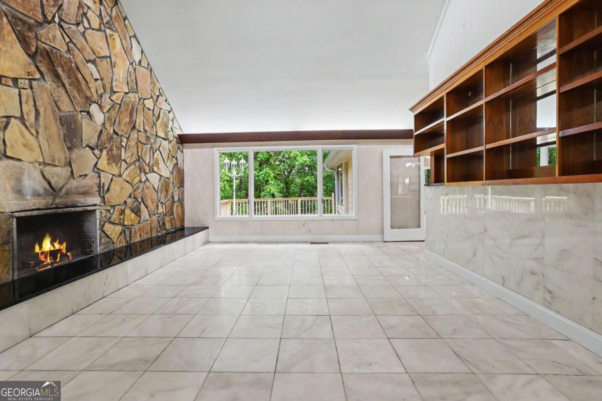 9270 Riverclub PKWY