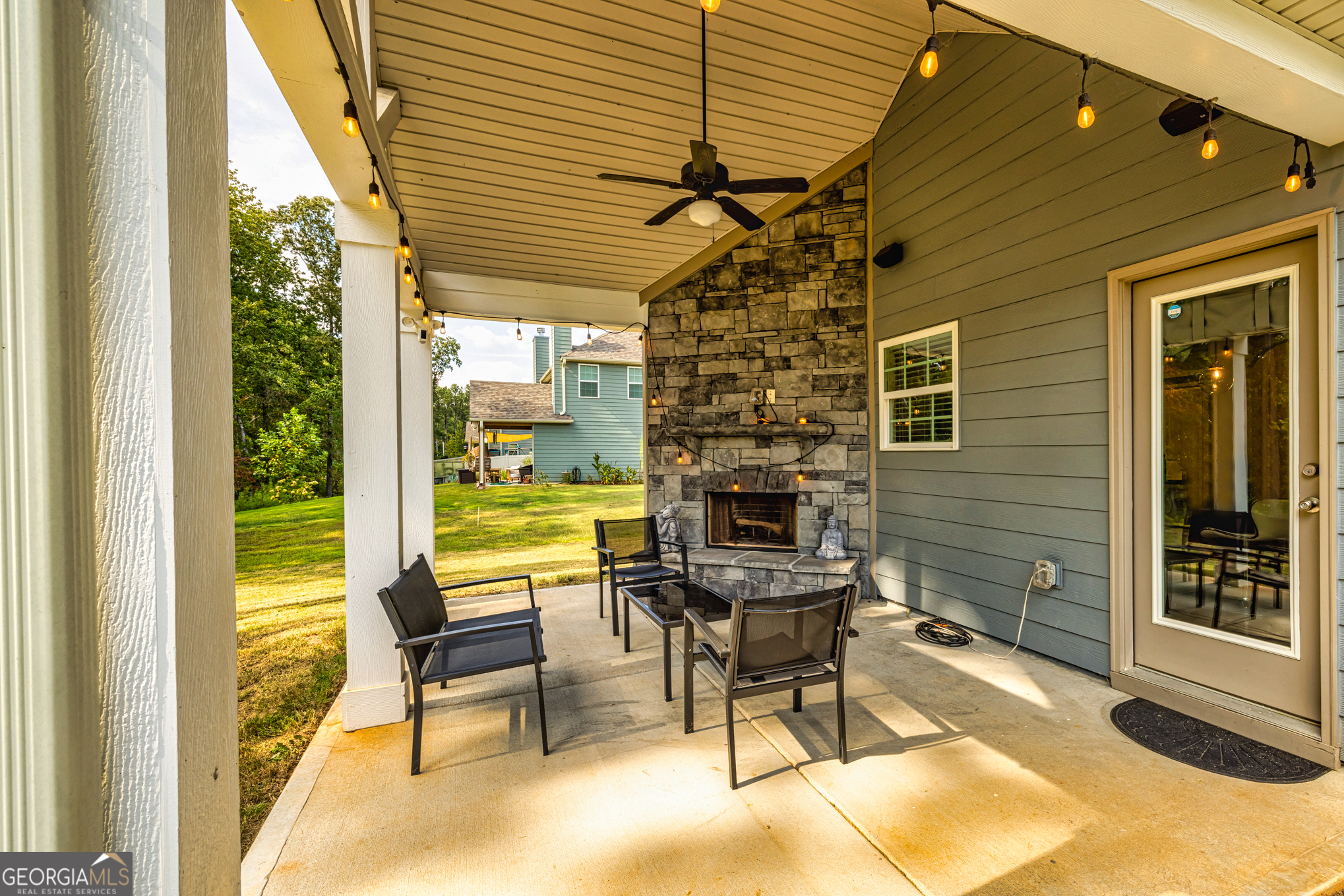 84 Creekrise PL