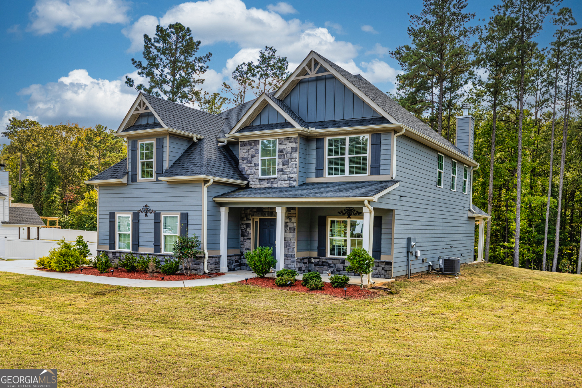 84 Creekrise PL