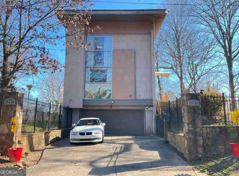 Photo of 1785 Ellen Street NW, Atlanta, GA 30318 (MLS # 10681218)