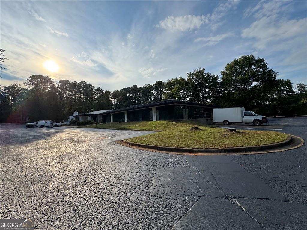 5000 Mcginnis Ferry RD