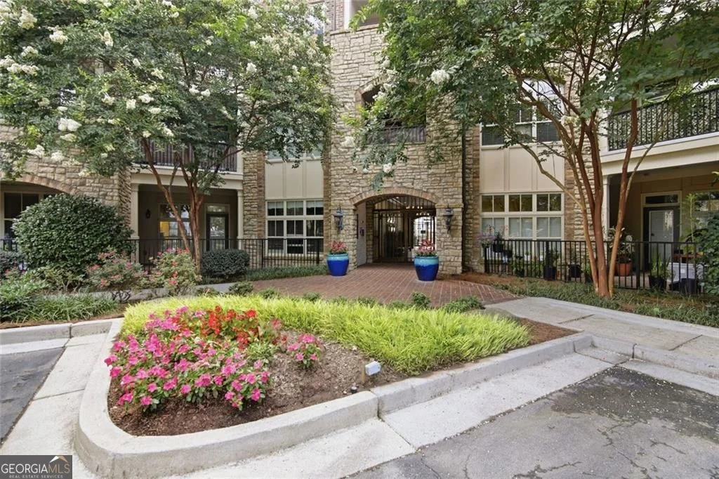 625 Piedmont Avenue NE Unit 103