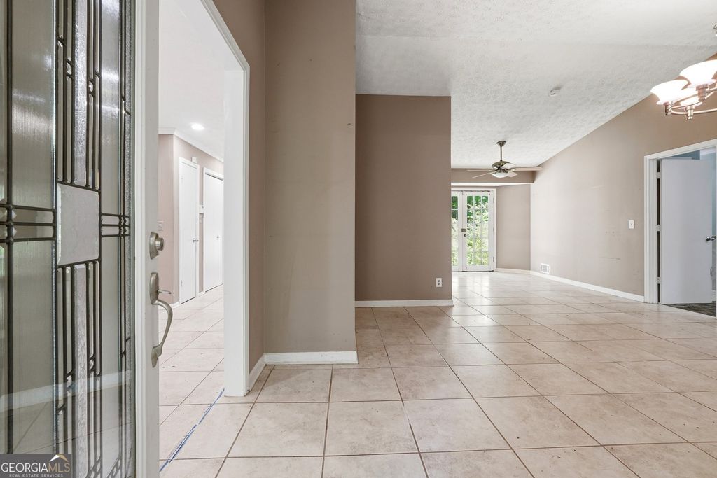 Photo of 597 Dover Street, Marietta, GA 30066 (MLS # 10734653)