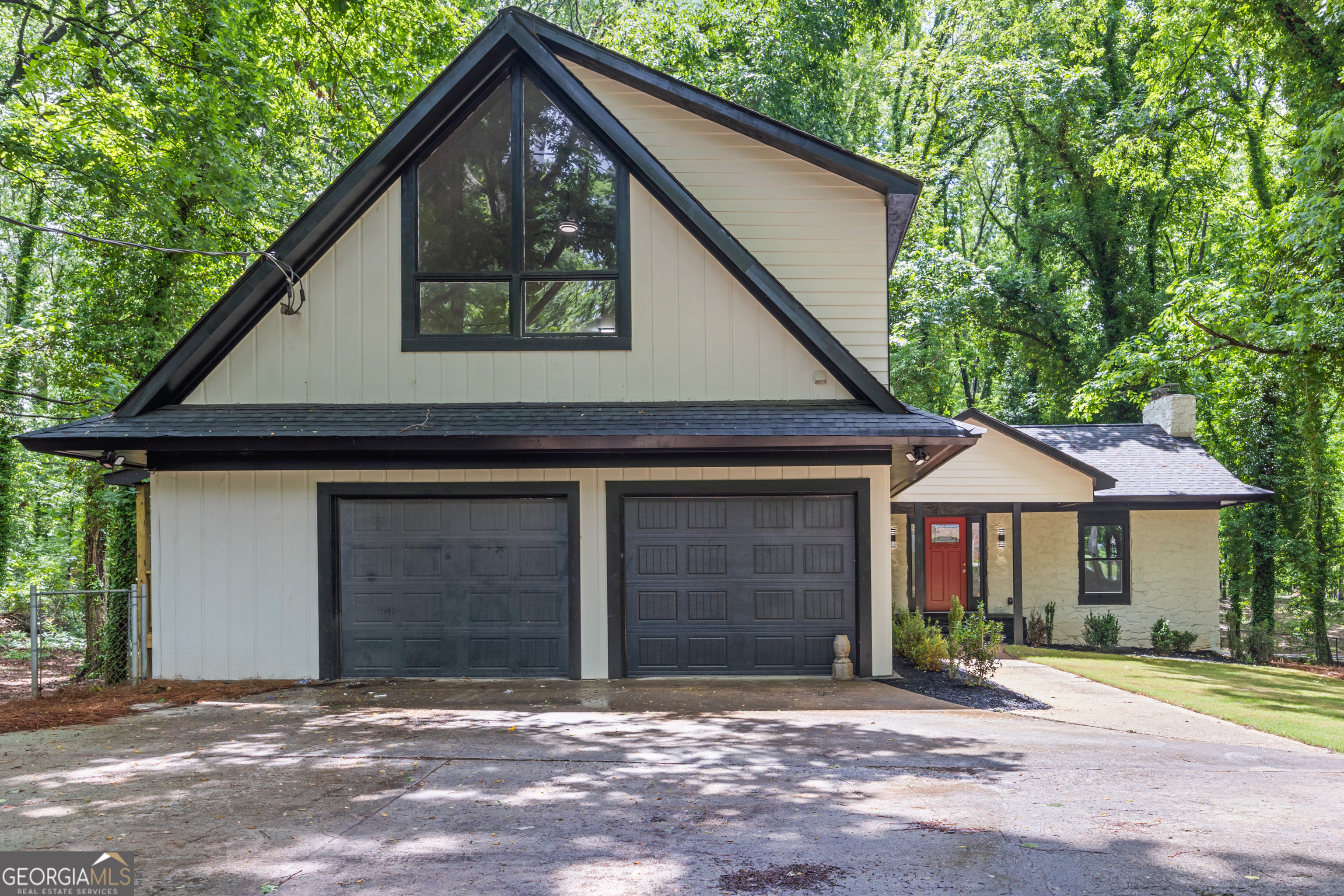6486 Aquila DR