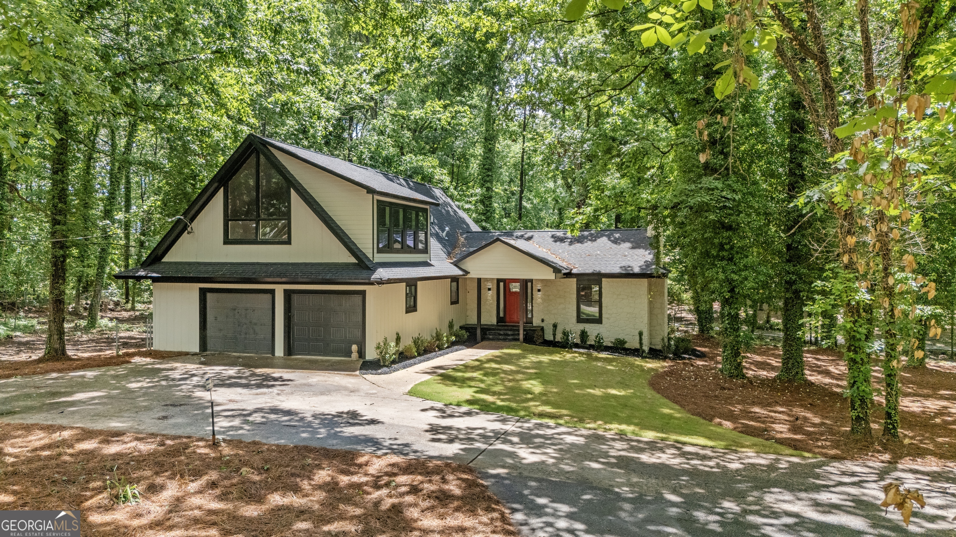6486 Aquila DR
