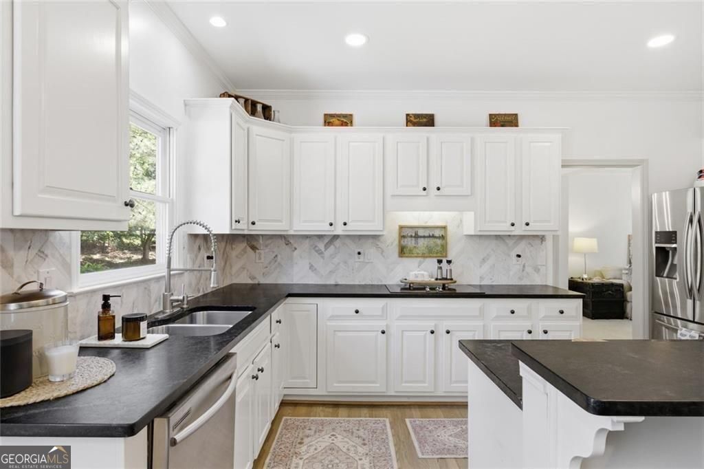 250 Devon Mill CT