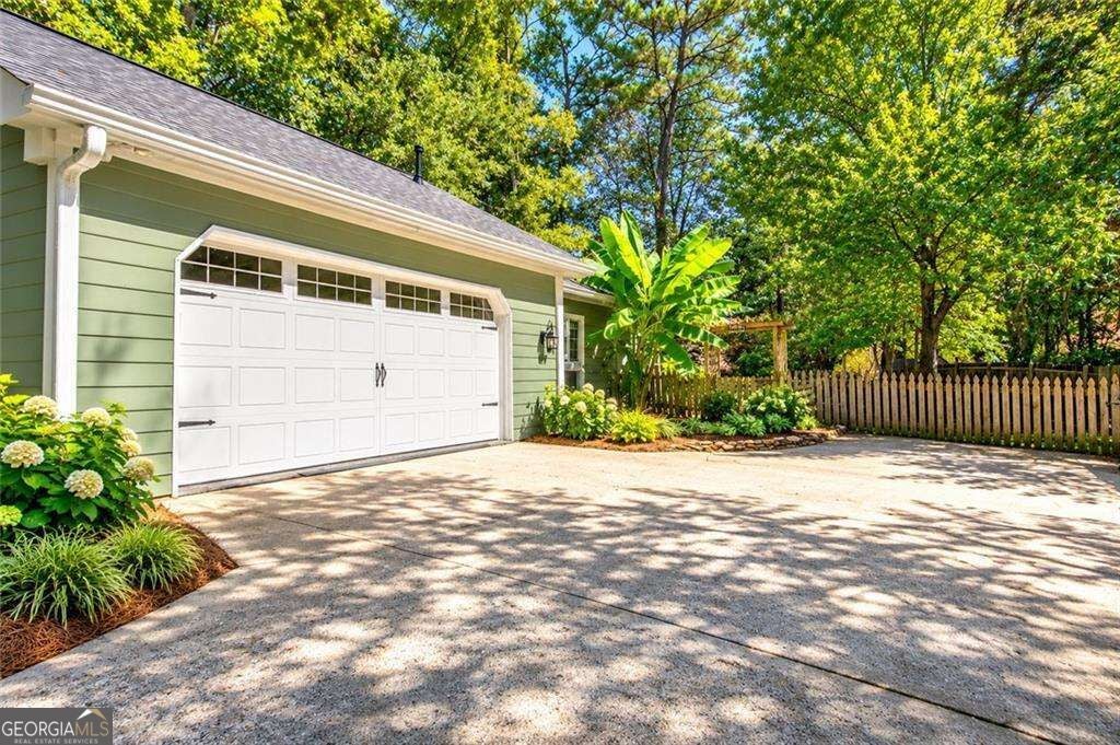 Photo of 1203 Wynford Colony SW, Marietta, GA 30064 (MLS # 10869828)
