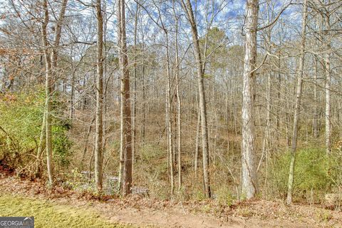 A home in Newnan