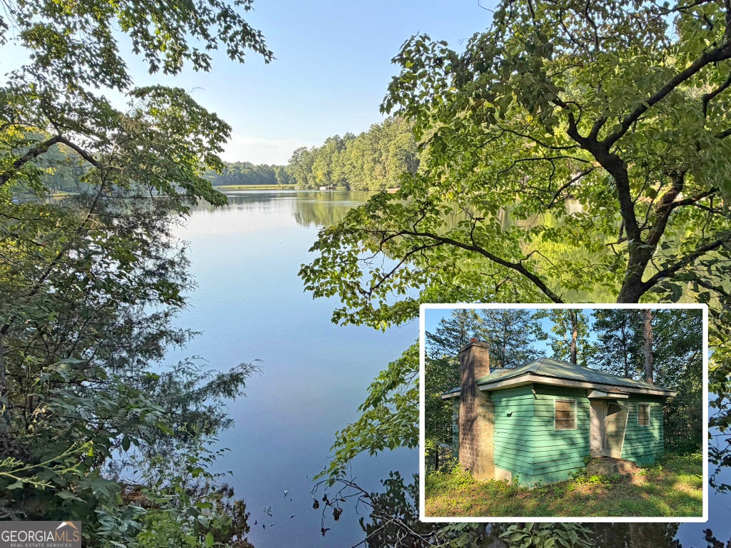 Photo of 115 Twin Mountain Lake Circle, Talking Rock, GA 30175 (MLS # 10840789)