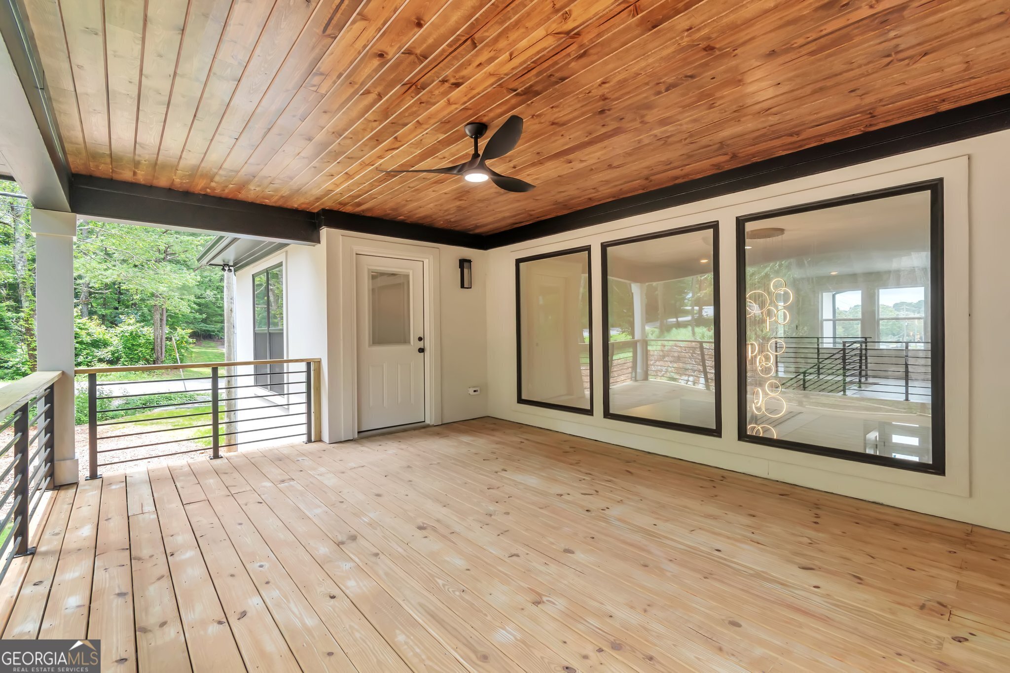2808 S Arbor DR