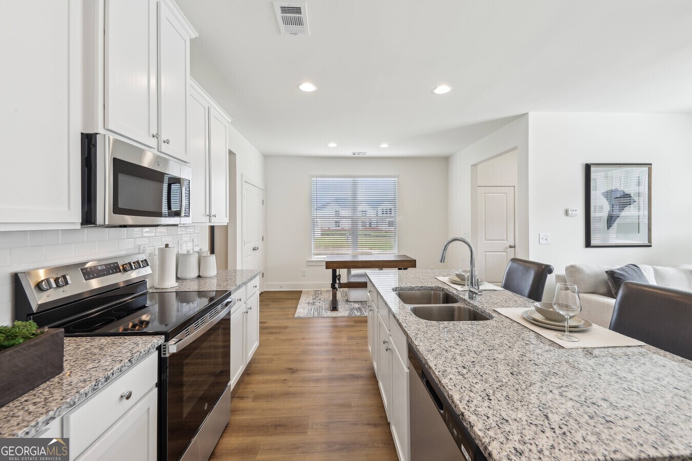 Lagrange, Georgia 30241, United States, 3 Bedrooms Bedrooms, ,3 BathroomsBathrooms,Residential,Active,47480